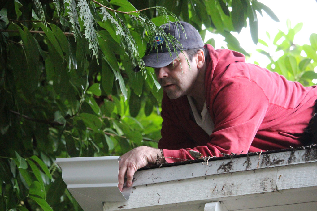 Installing Gutters